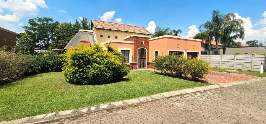 To Let 3 Bedroom Property for Rent in Waterval East North West